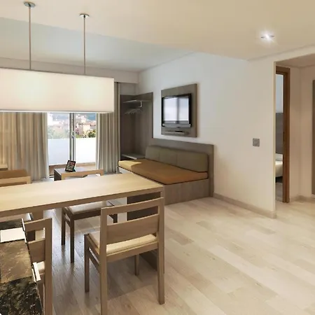 Cabot Tres Torres Apartamento