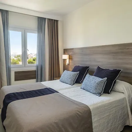 Cabot Tres Torres Appartement *