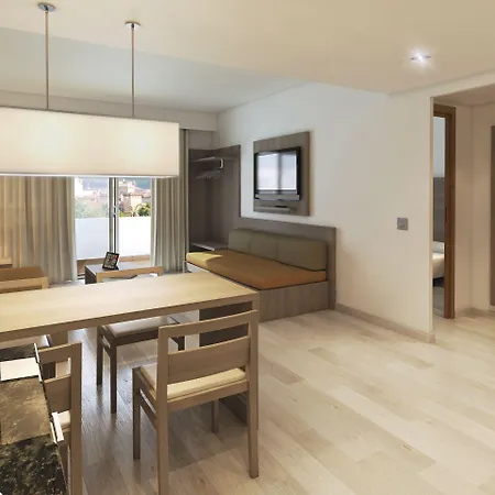 Cabot Tres Torres 플라야 데 팔마