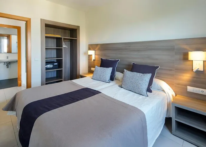 Cabot Tres Torres アパート *