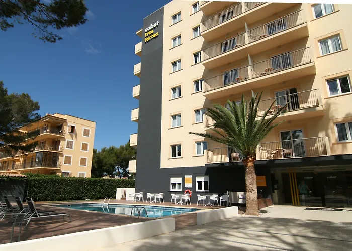 Cabot Tres Torres Apartamento *