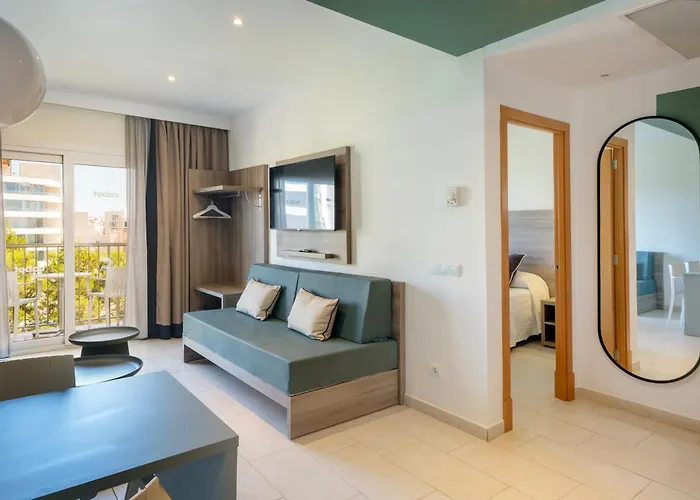 Cabot Tres Torres Lejlighed